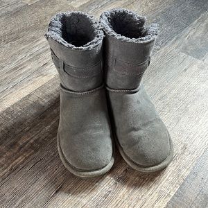 Bearpaws boots I good used condition